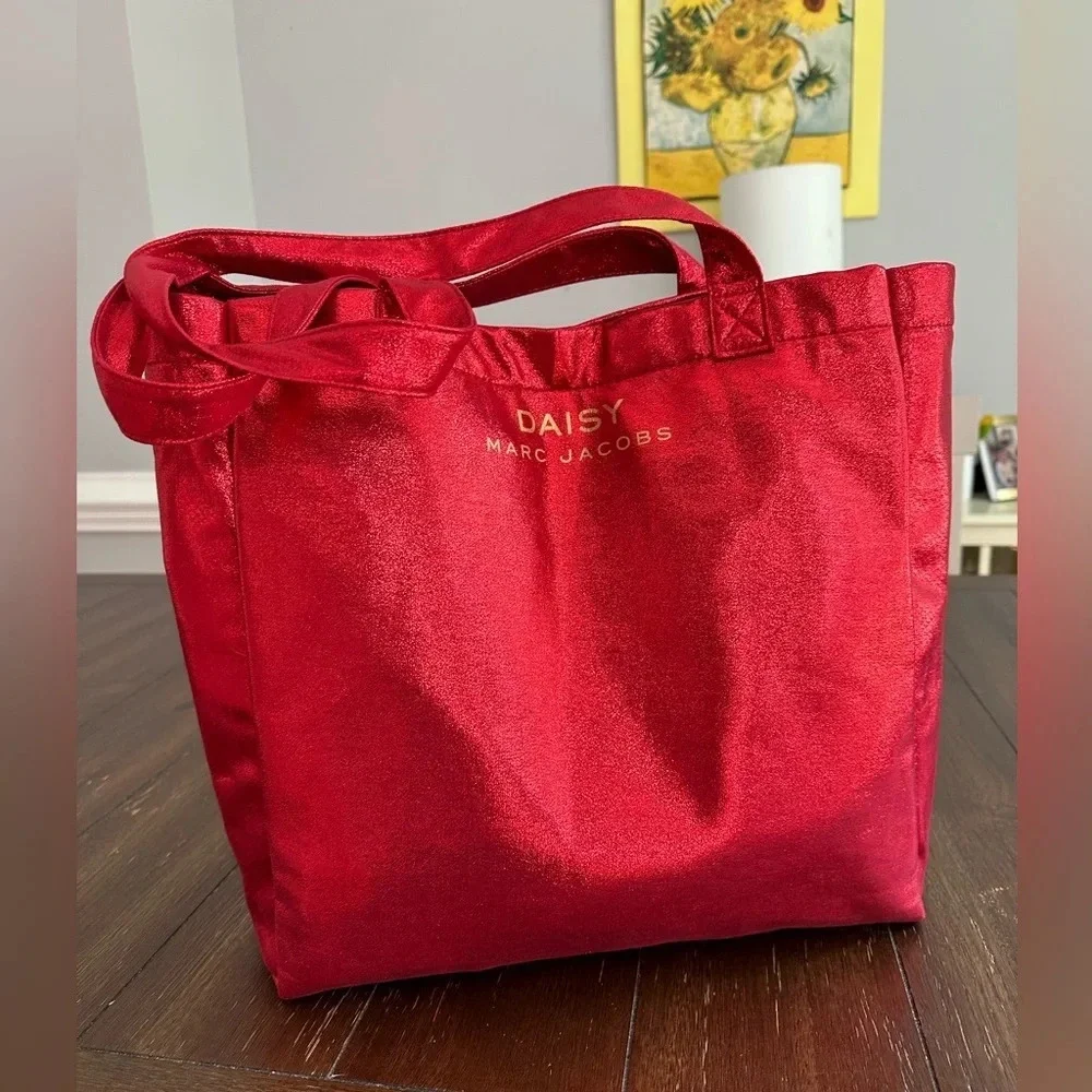 Daisy Marc Jacobs parfum bag